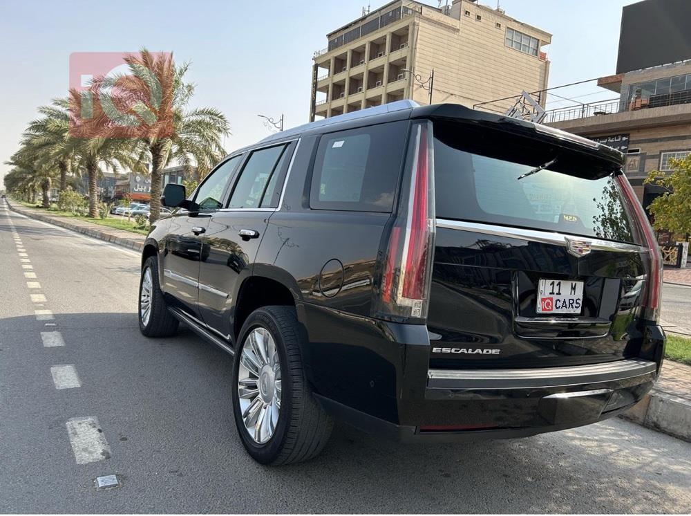 كاديلاك اسكاليد